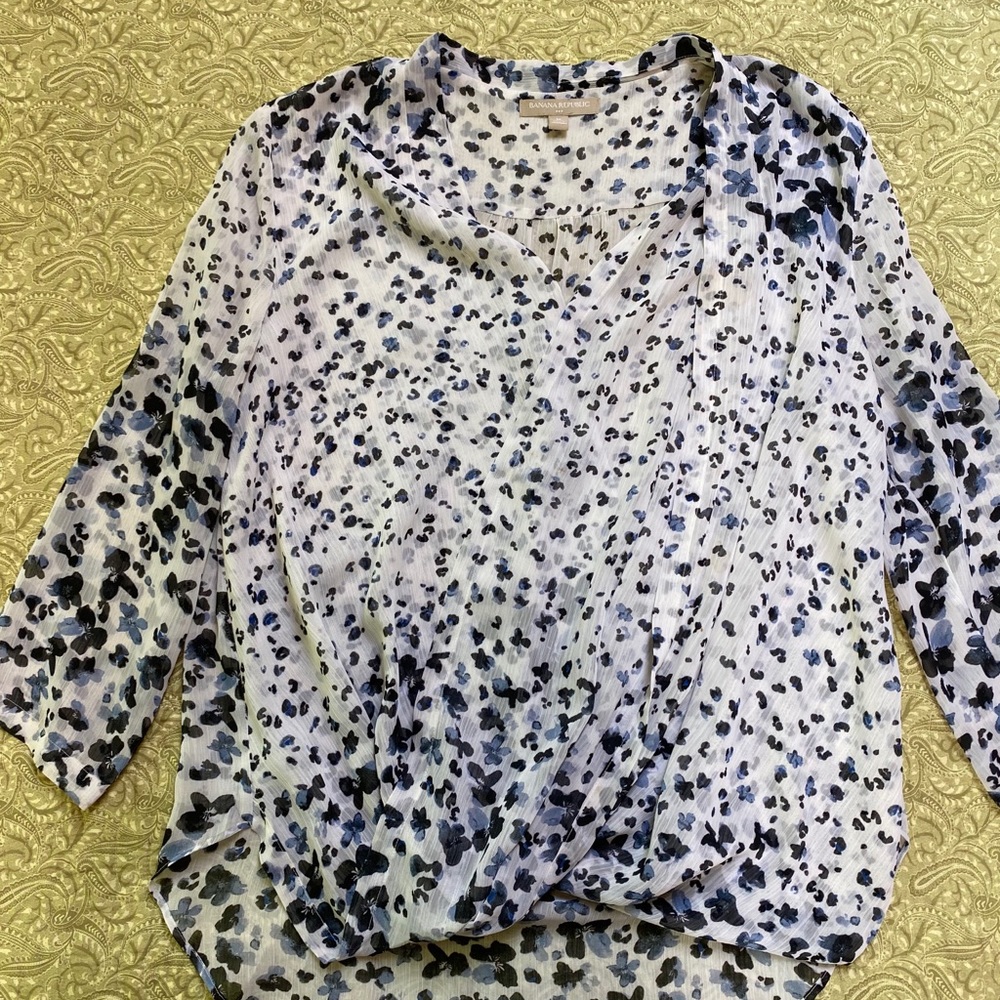 Banana republic floral long sleeve